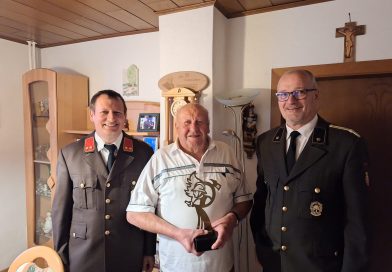 85. Geburtstag unseres Ehrenlöschmeisters Franz Kobold