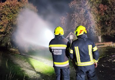 Übung der Feuerwehr Straßhof